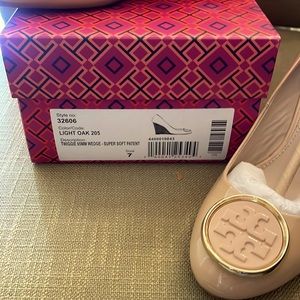 Tory Burch wedges light oak size 7